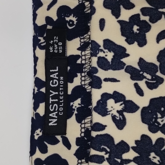 Nasty Gal Collection Floral Long Maxi Dress Long Sleeve Size 0 Navy/Cream - Picture 8 of 10